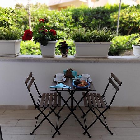 L'Alba Sullo Jonio Bed & Breakfast ตารันโต ภายนอก รูปภาพ