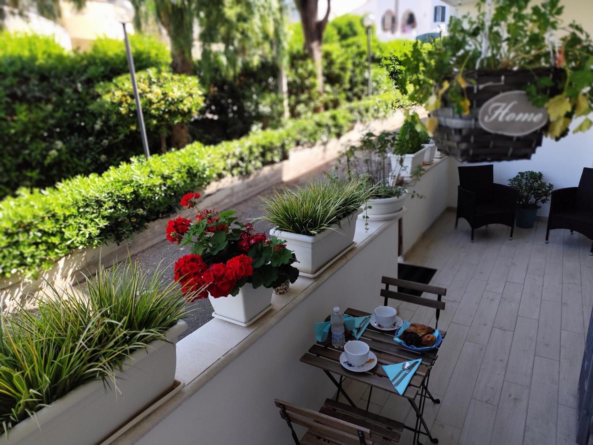 L'Alba Sullo Jonio Bed & Breakfast ตารันโต ภายนอก รูปภาพ